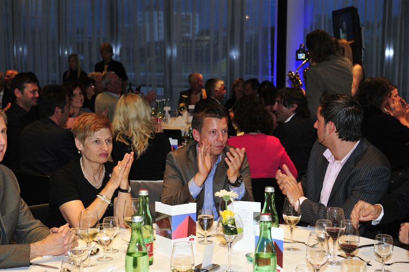 Nik_Buehne_0006.jpg