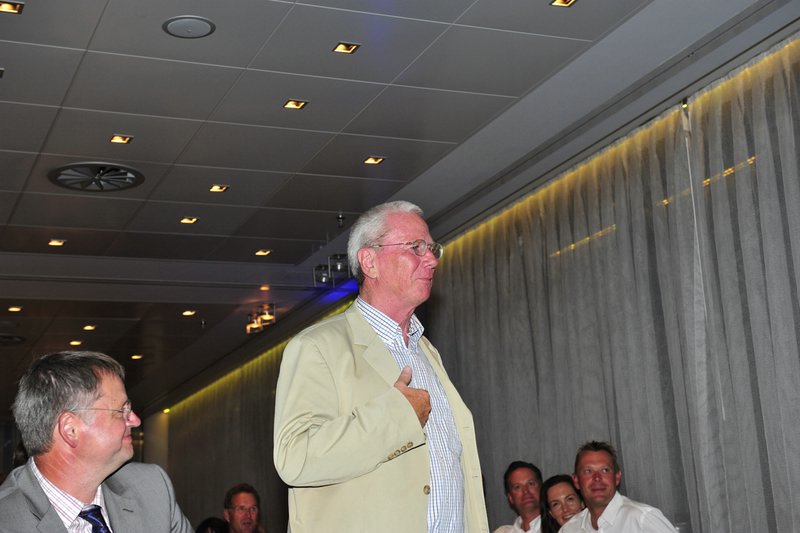 Nik_Buehne_0071.jpg