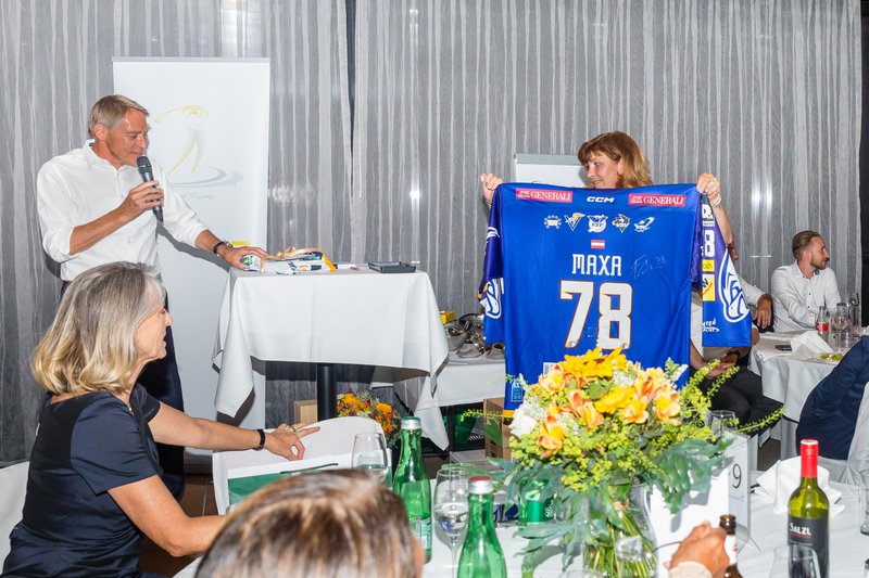 Wbphotography_Sto_Golf_Trophy_Gala_2022_U8B5471.jpg